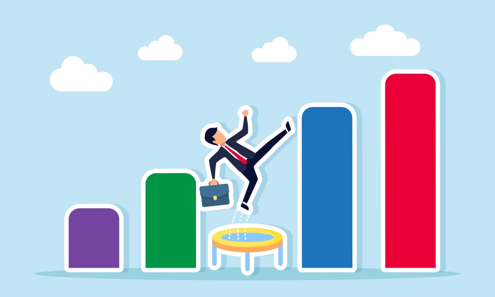 Tăng trưởng dựa vào cá nhân là “bệ phóng” hay “cái bẫy”?